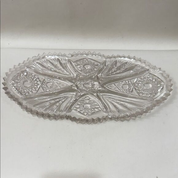 Crystal Clear Cut Glass Serving Tray 11 1/2 Long 5 1/2 Wide 3/4 Tall Starburst - Picture 3 of 8